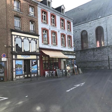 Charmant T2 Centre Ville Givet Exterior foto