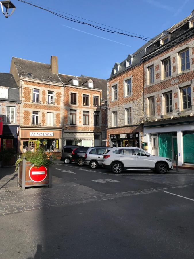 Charmant T2 Centre Ville Givet Exterior foto